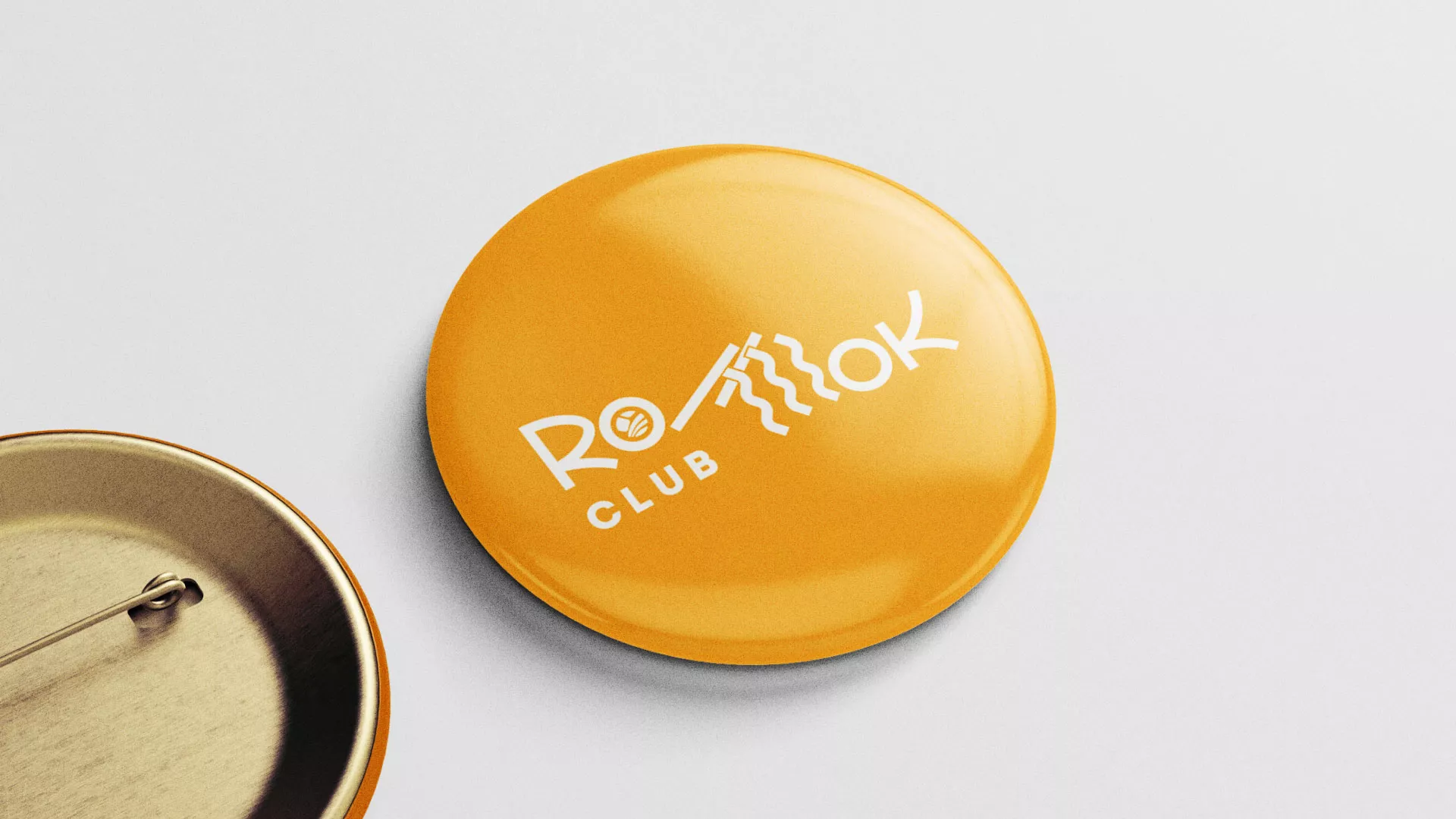 Создание логотипа суши-бара «Roll Wok Club» в Большом Камне
